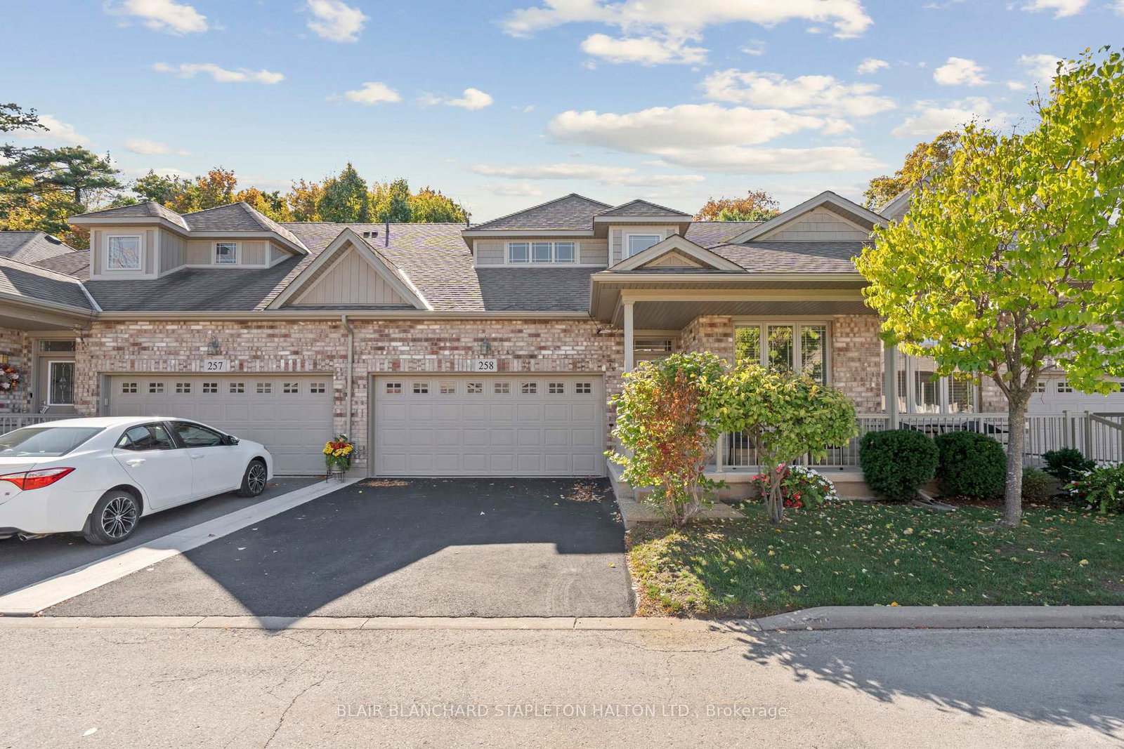 2120-itabashi-way-burlington-ontario-w13049490