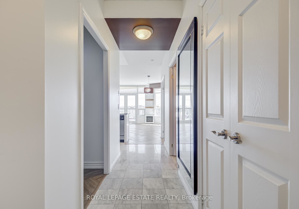 1135-royal-york-road-etobicoke-ontario-w13049516