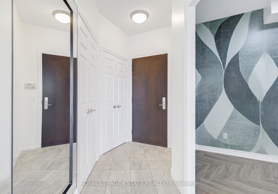 1135-royal-york-road-etobicoke-ontario-w13049516