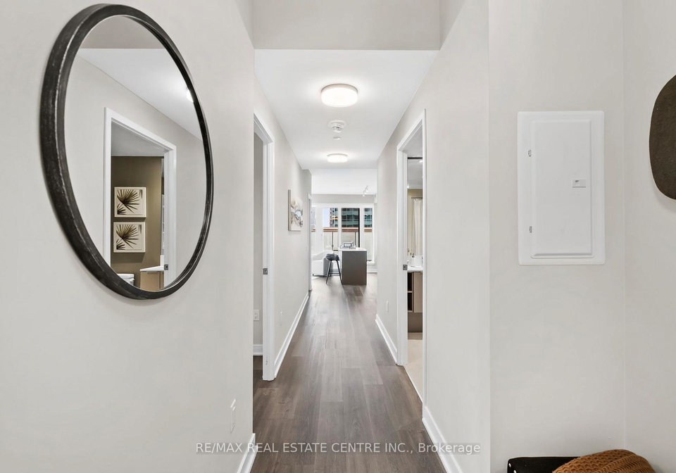 3900-confederation-parkway-mississauga-ontario-w13049642