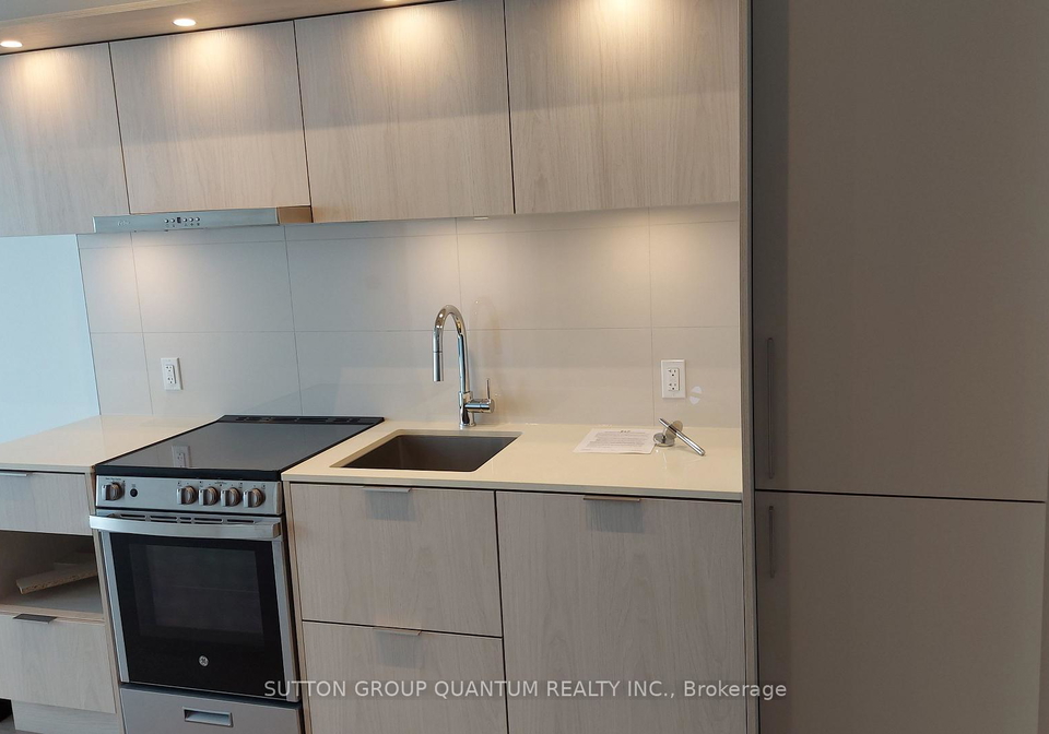 448-w-burnhamthorpe-road-w-mississauga-ontario-w13049784