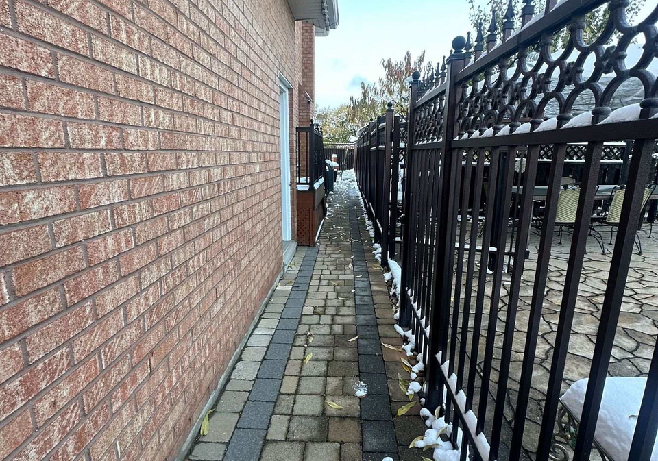 190-falstaff-avenue-north-york-ontario-w13049816
