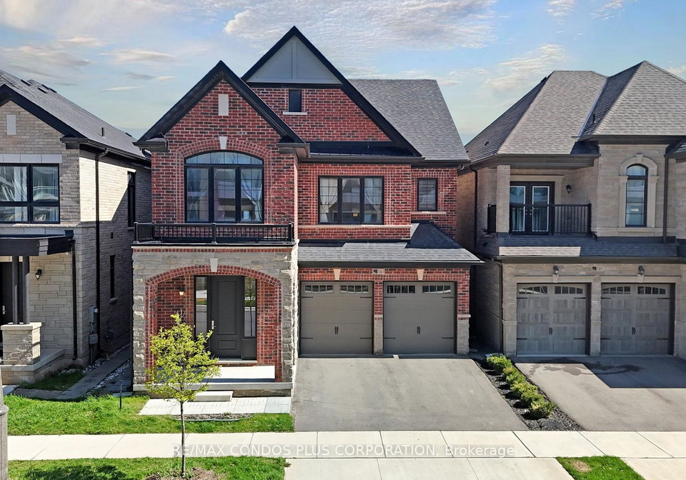 1361-yellow-rose-circle-oakville-ontario-w13050008
