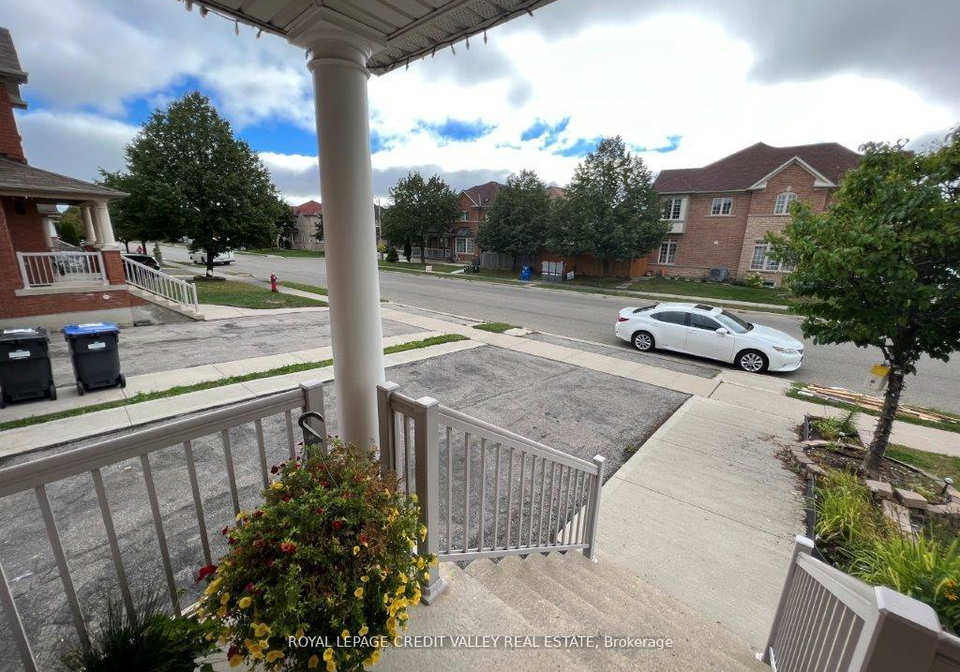 44-australia-drive-brampton-ontario-w13050268