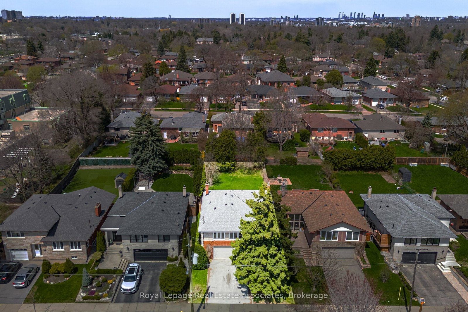 38-renault-crescent-etobicoke-ontario-w13050352
