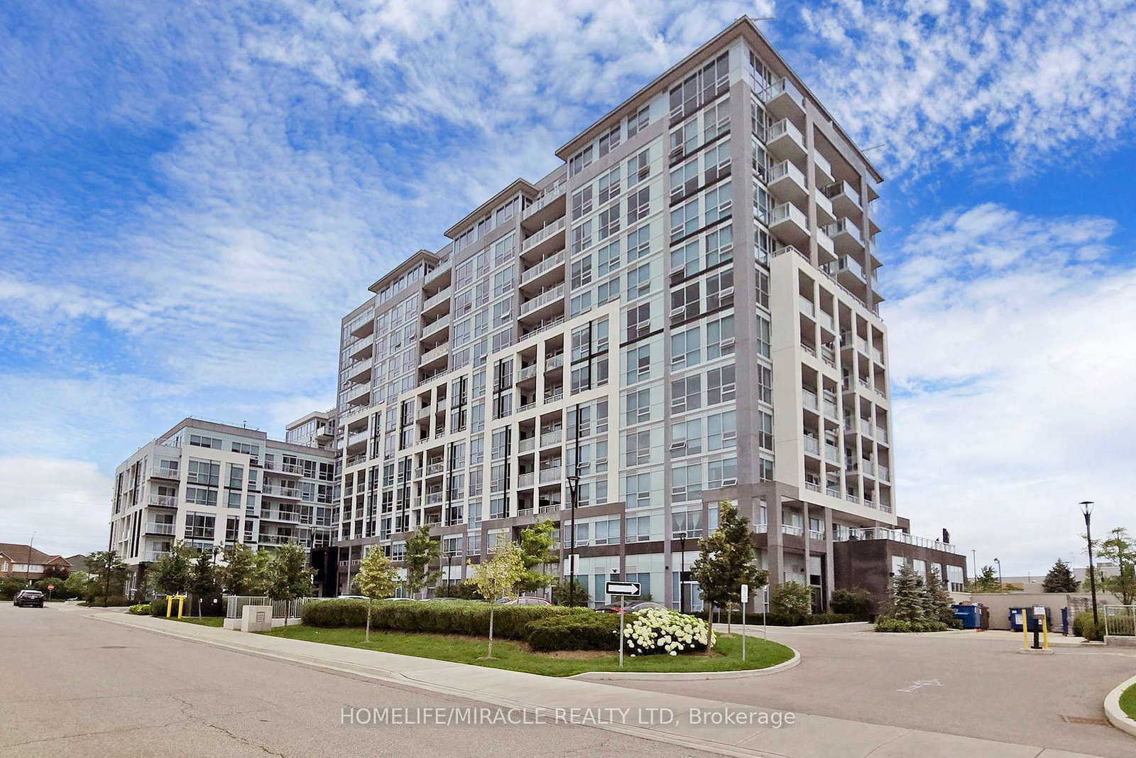 1050-main-street-e-milton-ontario-w13050462