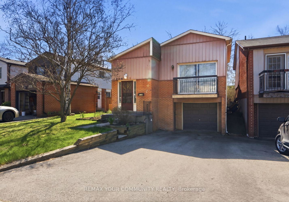 1238-consort-crescent-burlington-ontario-w13050538