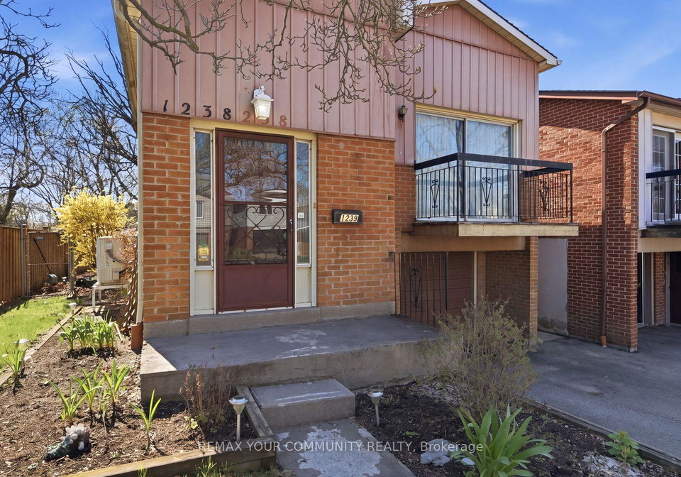 1238-consort-crescent-burlington-ontario-w13050538