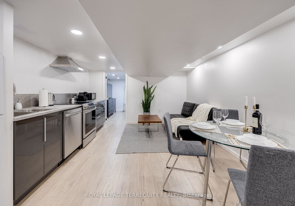490-symington-avenue-toronto-ontario-w13050604