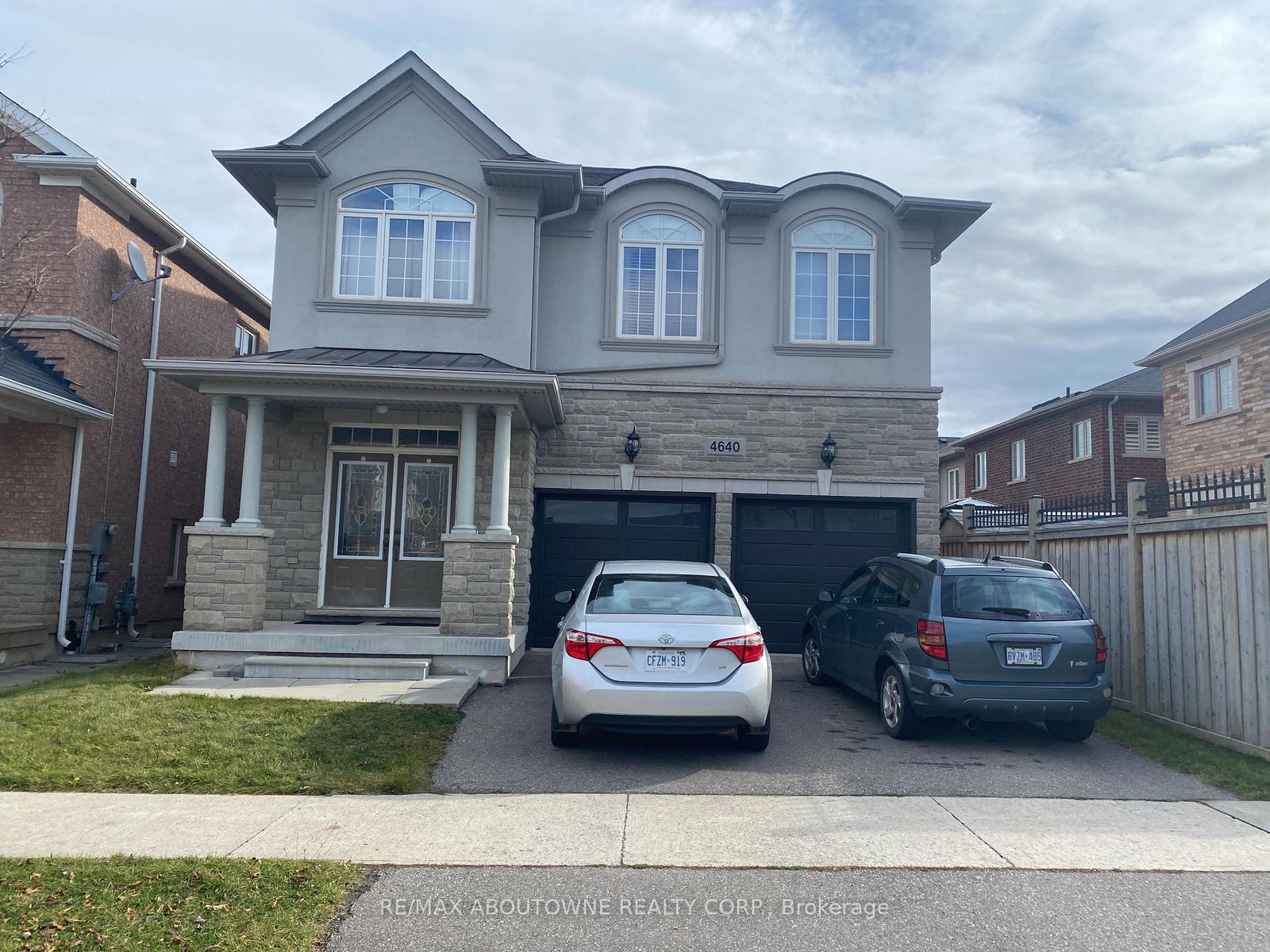 4640-doug-wright-drive-burlington-ontario-w13050800