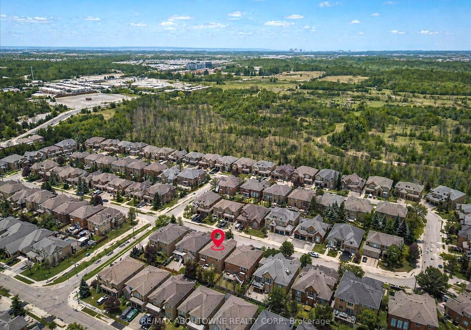 3260-ribble-crescent-oakville-ontario-w13050882