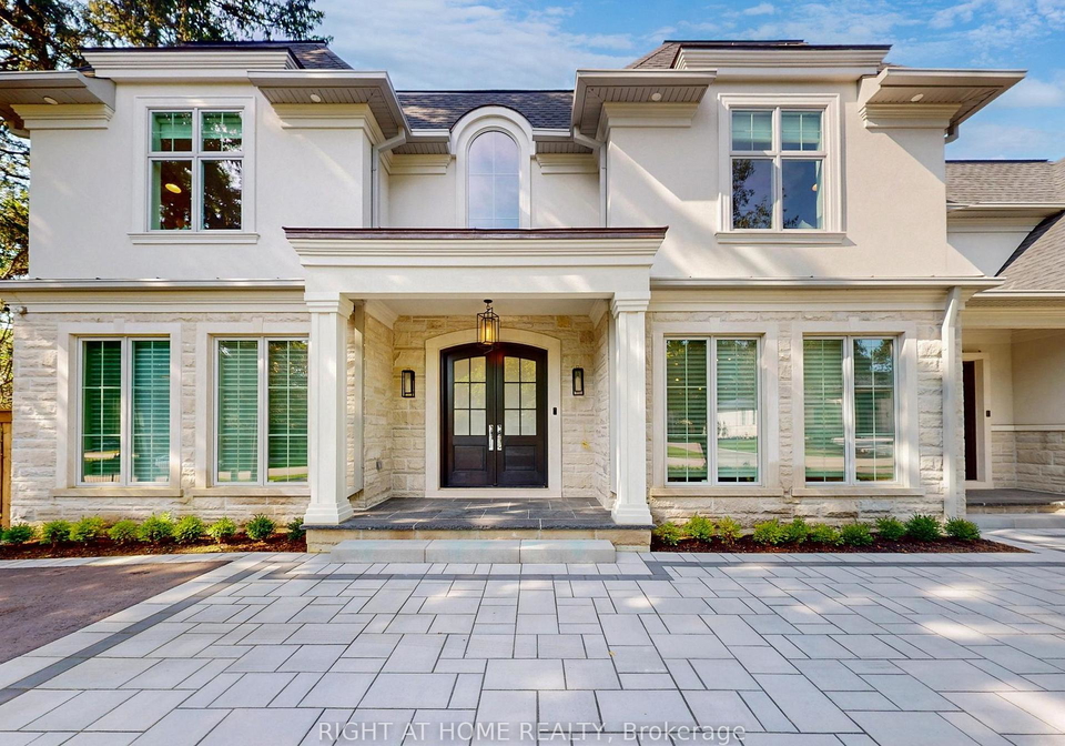 172-burgundy-drive-oakville-ontario-w13050914