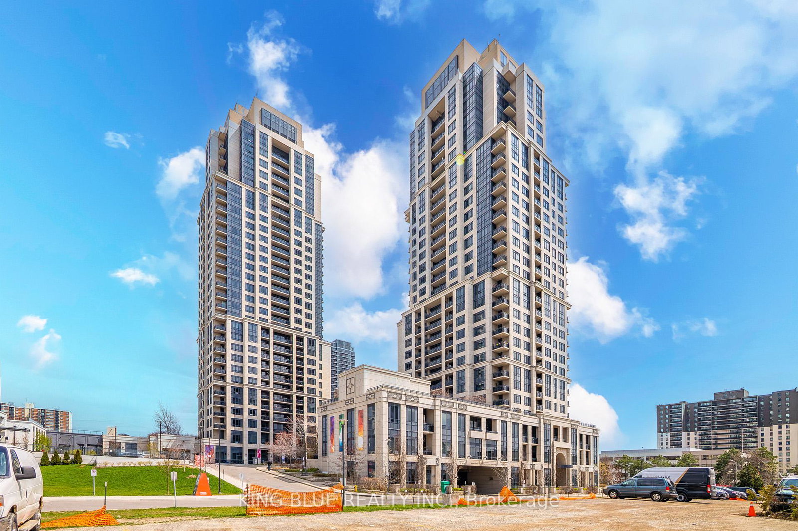 6-eva-road-etobicoke-ontario-w13051220