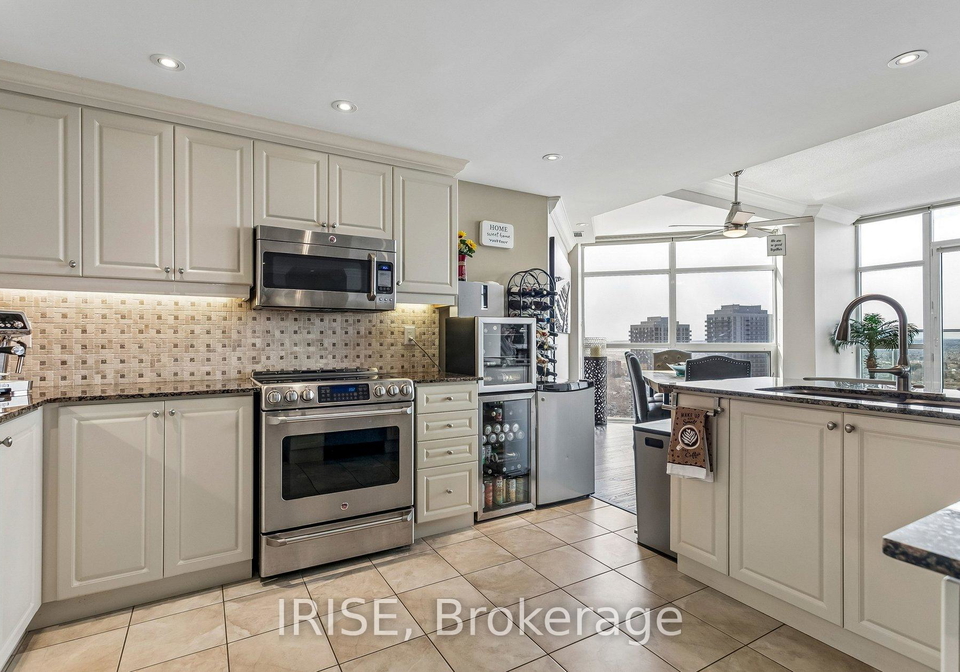 9-george-street-brampton-ontario-w13051302