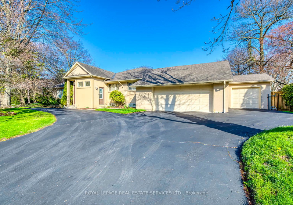 1327-sedgewick-crescent-oakville-ontario-w13051388