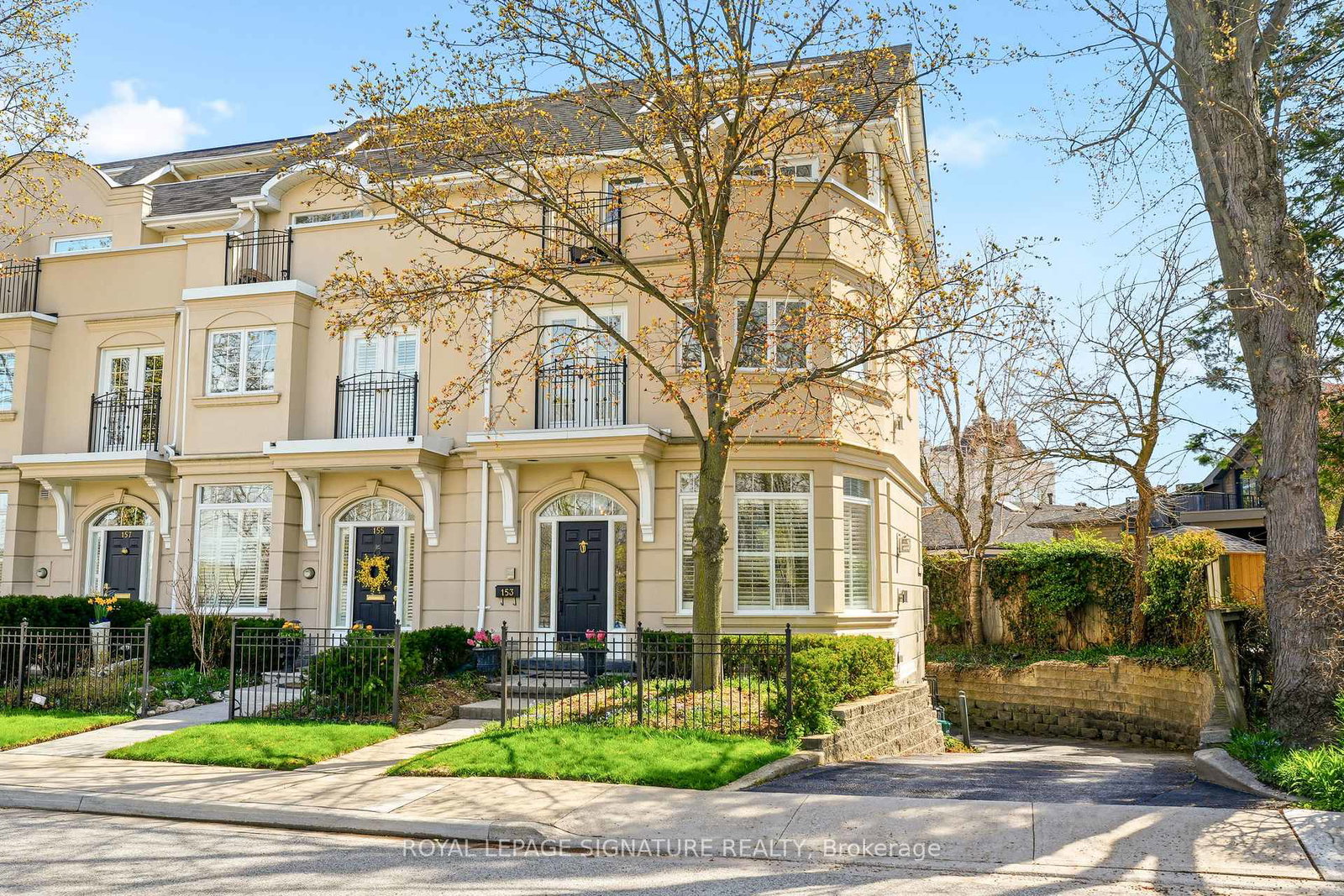 153-dunn-street-oakville-ontario-w13051400