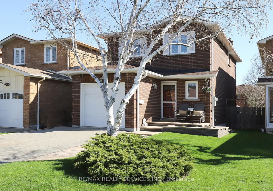 21-shenstone-avenue-brampton-ontario-w13051514