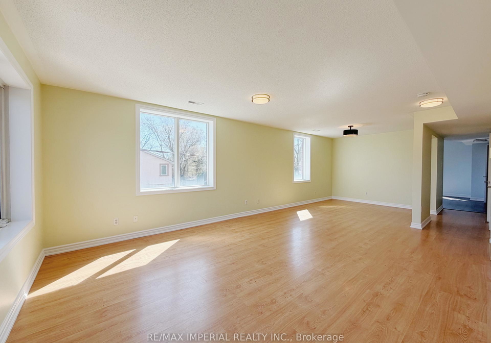 621a-the-queensway-etobicoke-ontario-w13051532