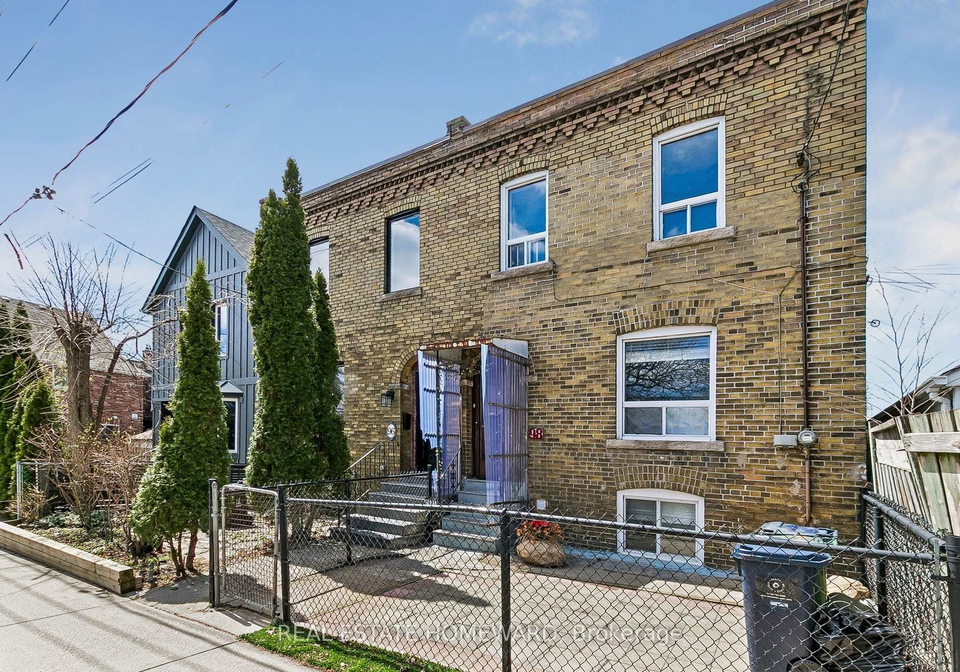 98-via-italia-toronto-ontario-w13051534