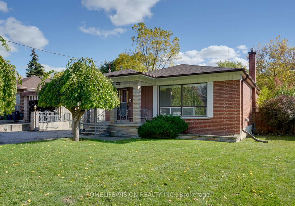 239-epsom-downs-drive-york-ontario-w13051584