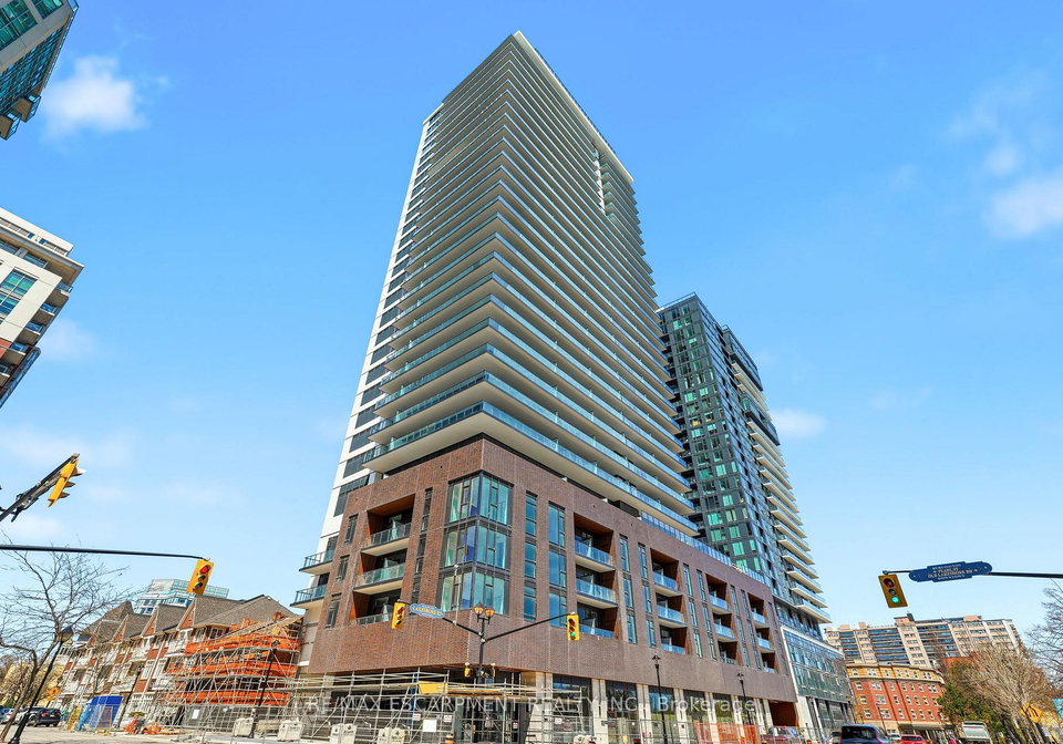 2075-lakeshore-road-burlington-ontario-w13051896