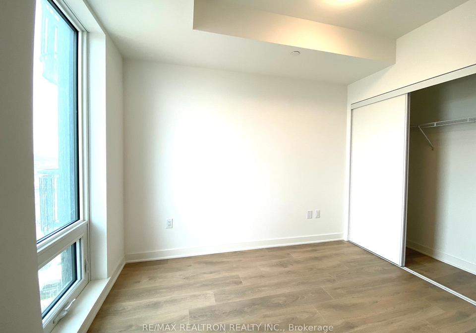 1185-dupont-street-toronto-ontario-w13051994