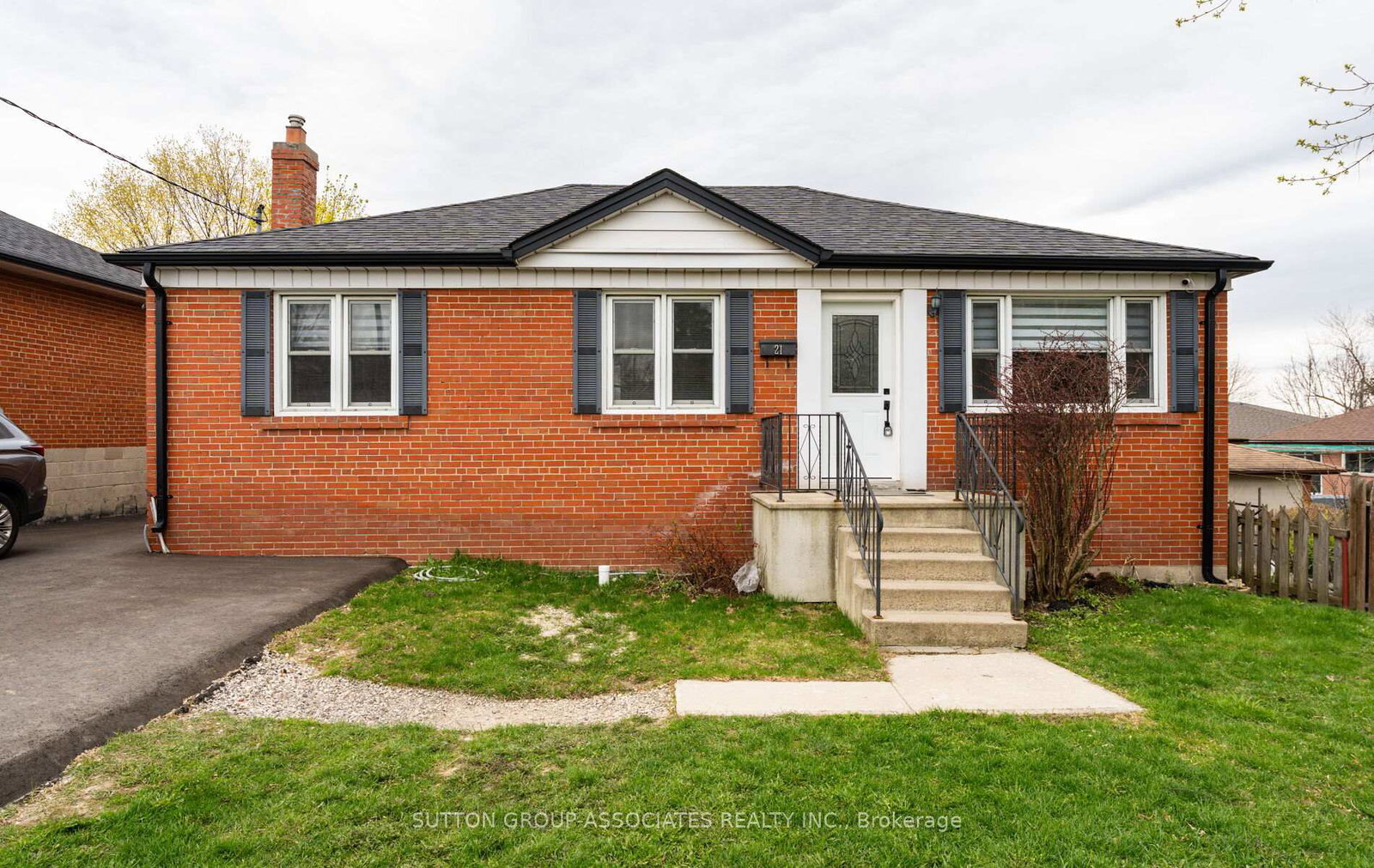 21-deevale-road-york-ontario-w13052158