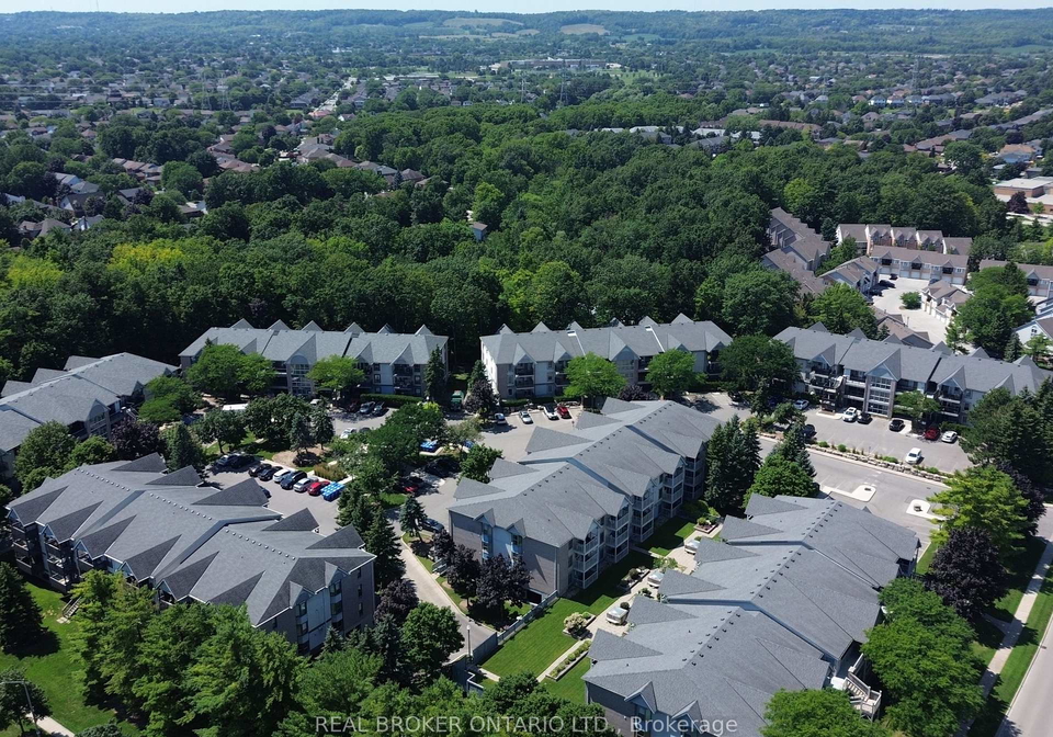 2040-cleaver-avenue-burlington-ontario-w13052164