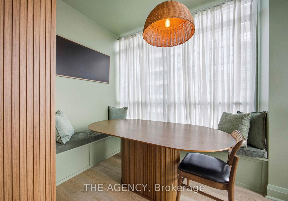 1185-the-queensway-etobicoke-ontario-w13052188