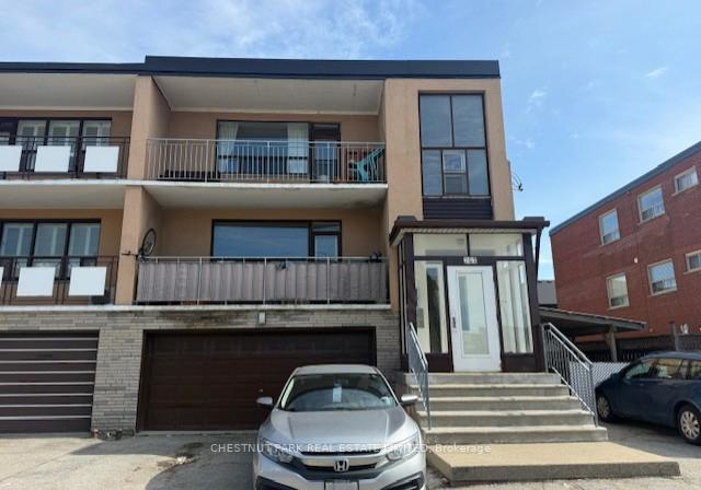 757-lawrence-avenue-w-north-york-ontario-w13052458