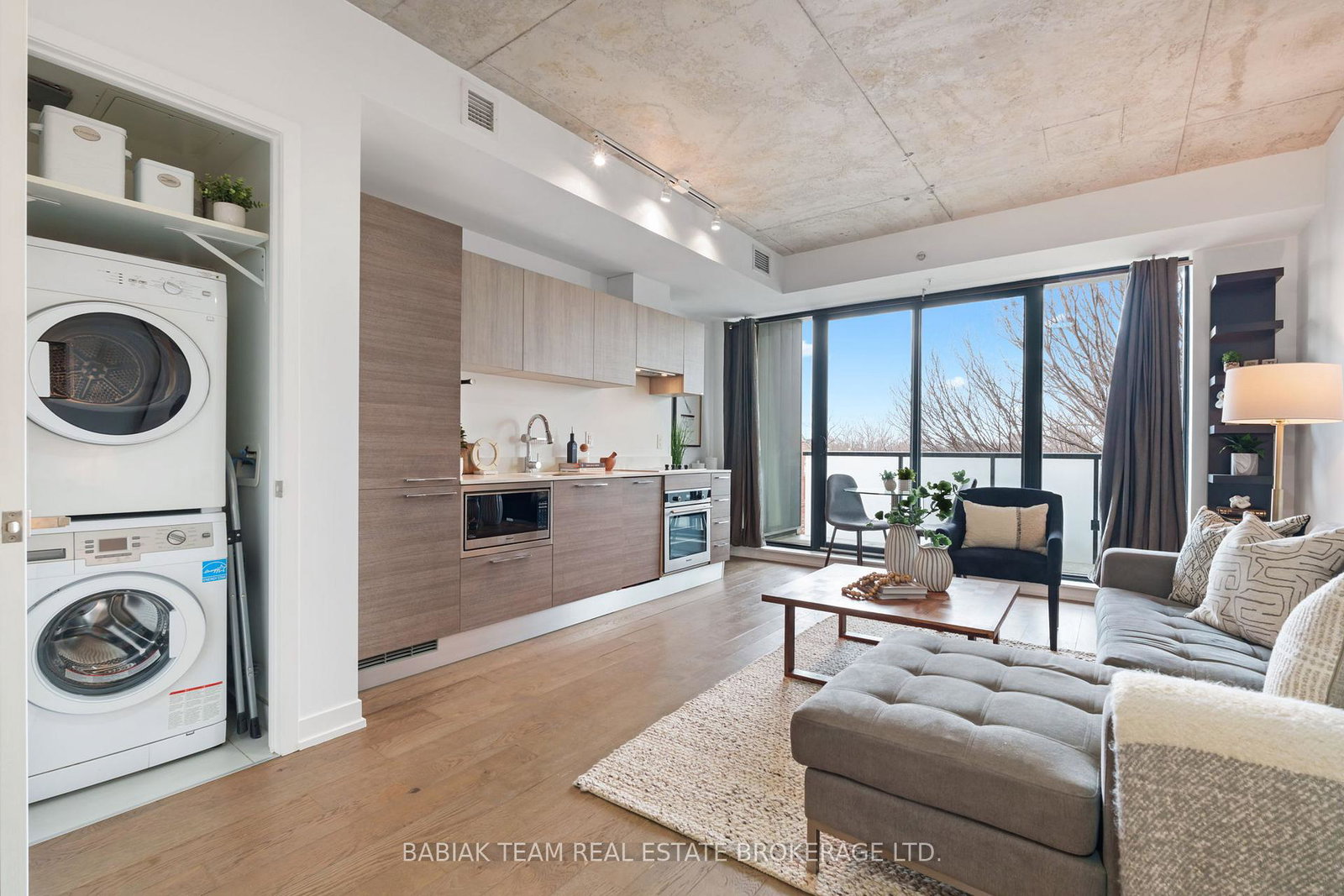 530-indian-grove-toronto-ontario-w13052472