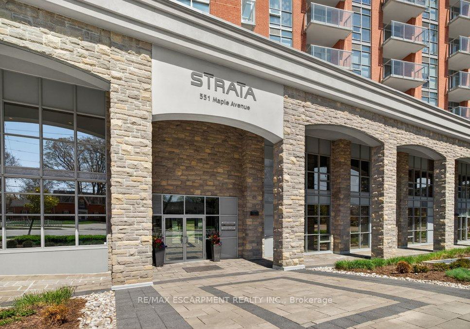 551-maple-avenue-burlington-ontario-w13052552