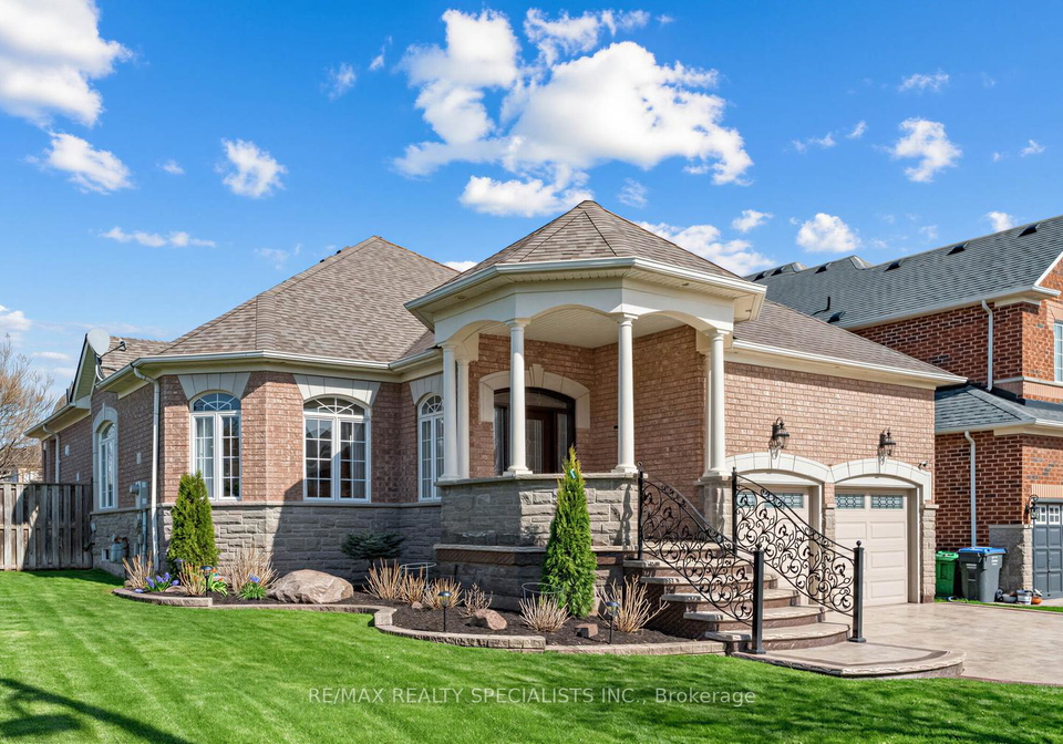 946-brass-winds-place-mississauga-ontario-w13052590