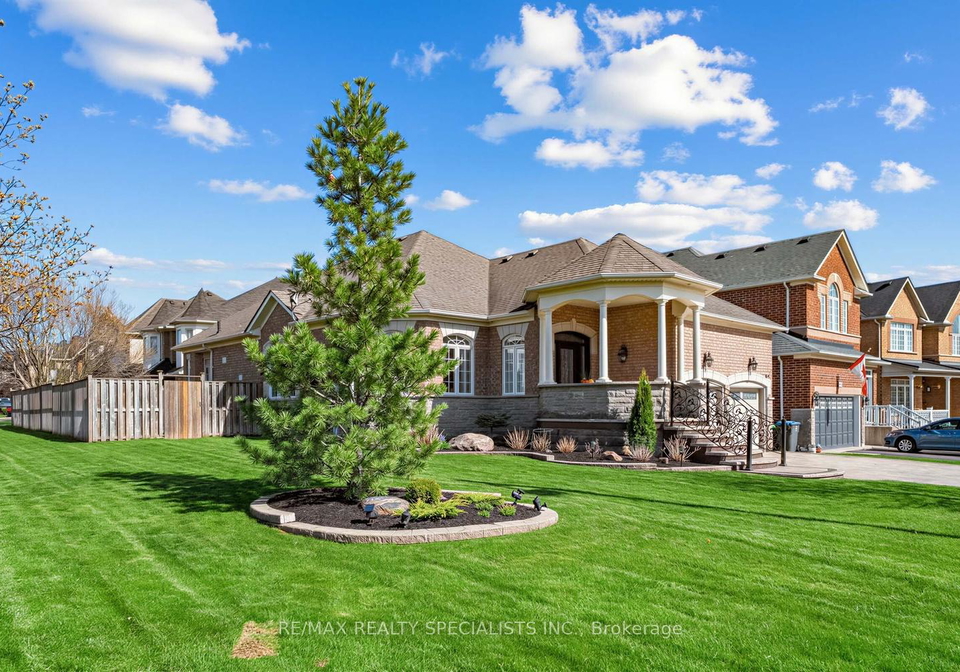946-brass-winds-place-mississauga-ontario-w13052590