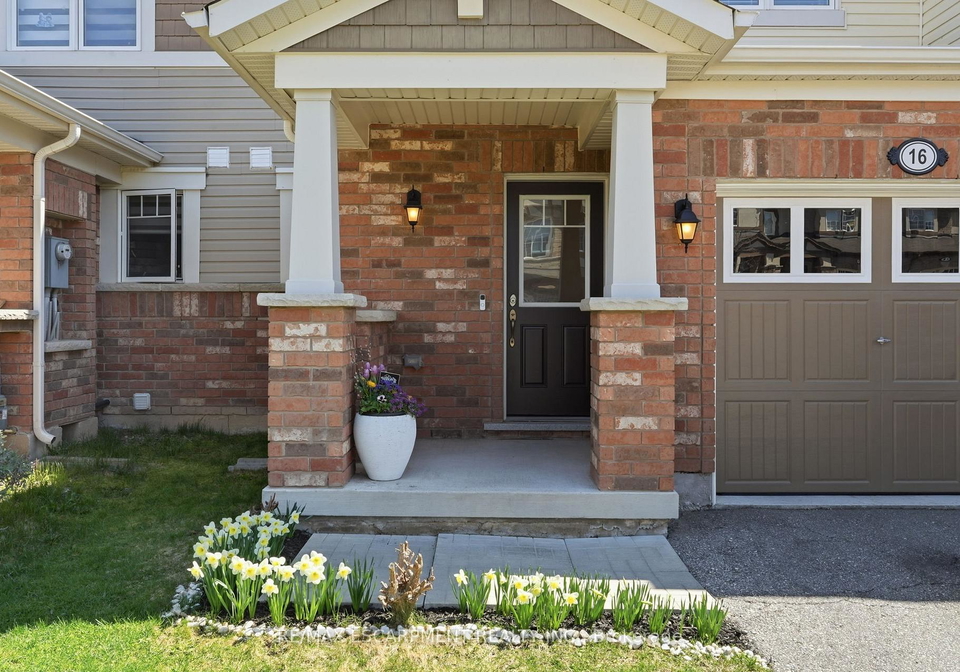 16-dredge-court-milton-ontario-w13052870