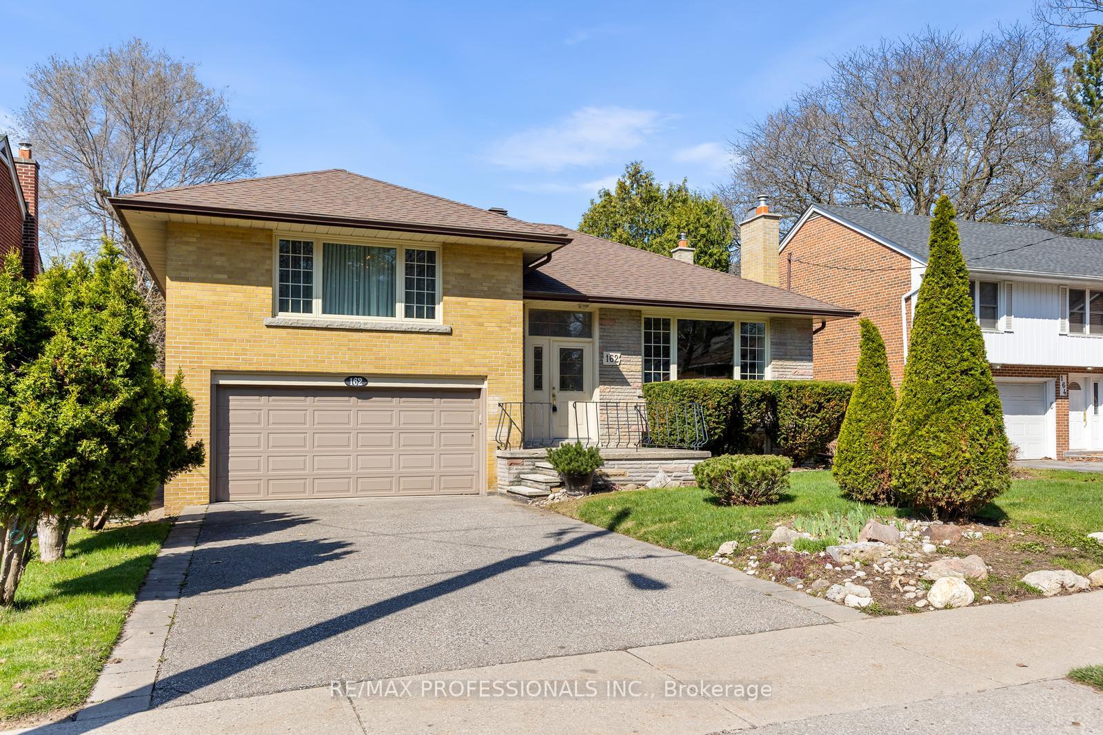 162-lloyd-manor-road-etobicoke-ontario-w13052896