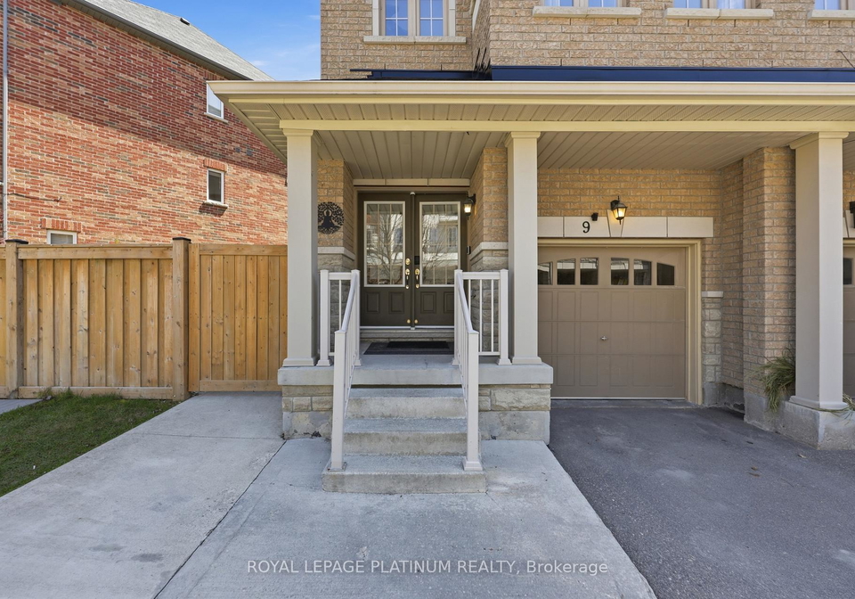 9-rabbit-run-way-brampton-ontario-w13052928