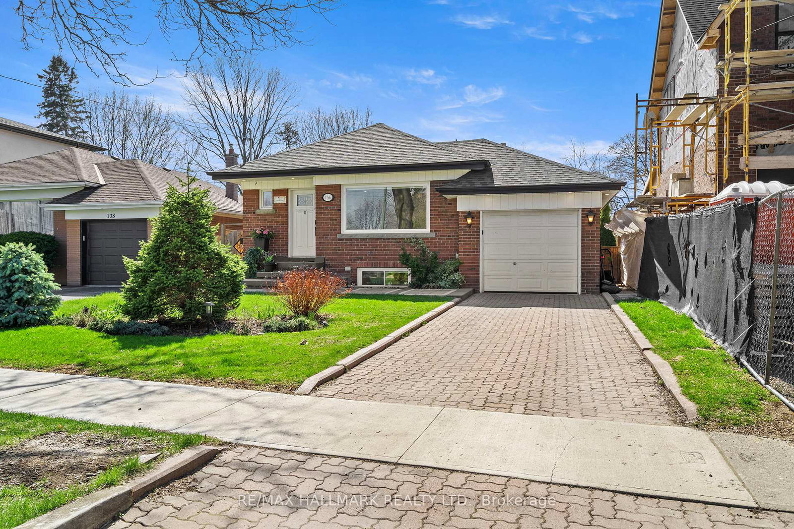 136-lothian-avenue-etobicoke-ontario-w13052940
