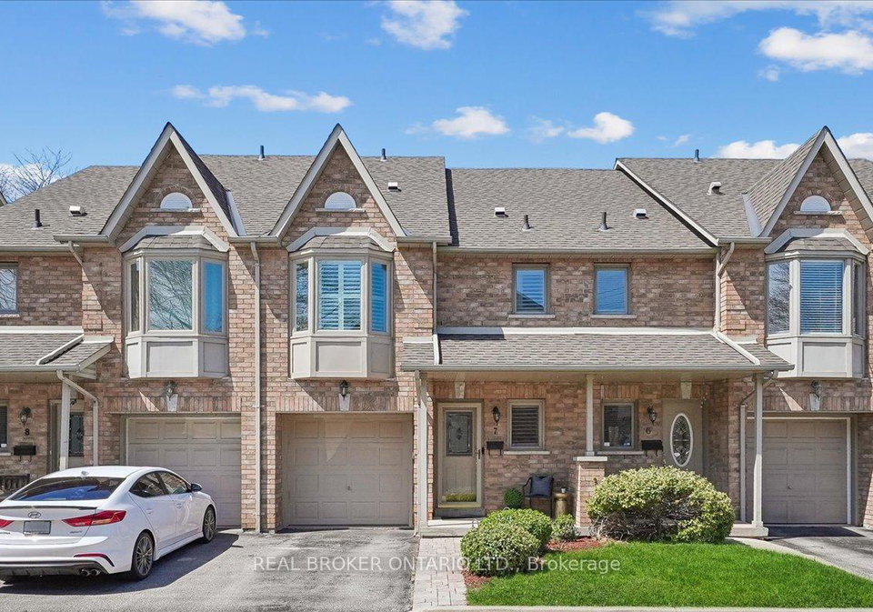 1385-lakeshore-road-w-mississauga-ontario-w13053010