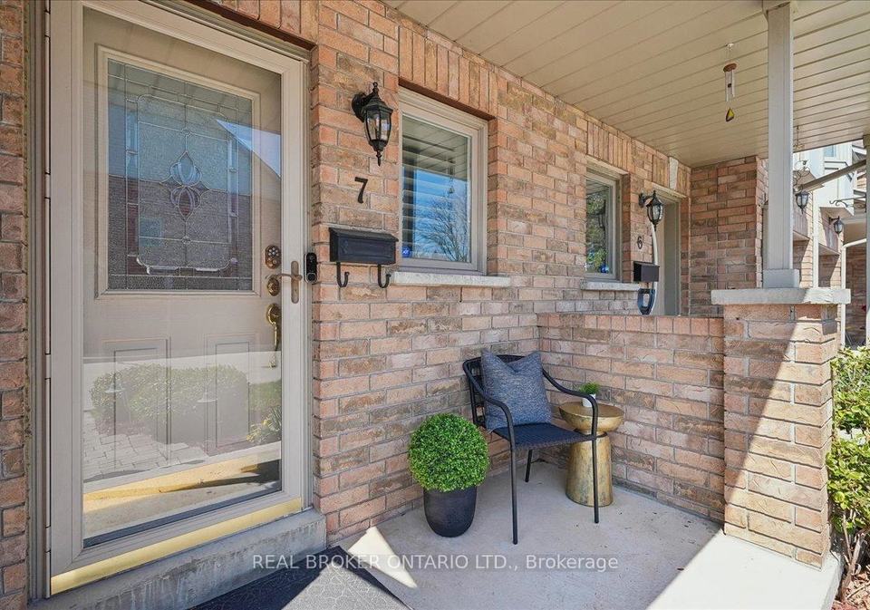 1385-lakeshore-road-w-mississauga-ontario-w13053010