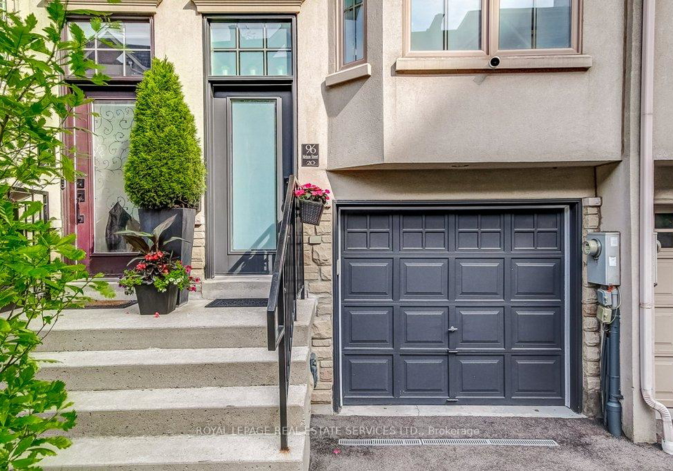 96-nelson-street-oakville-ontario-w13053144