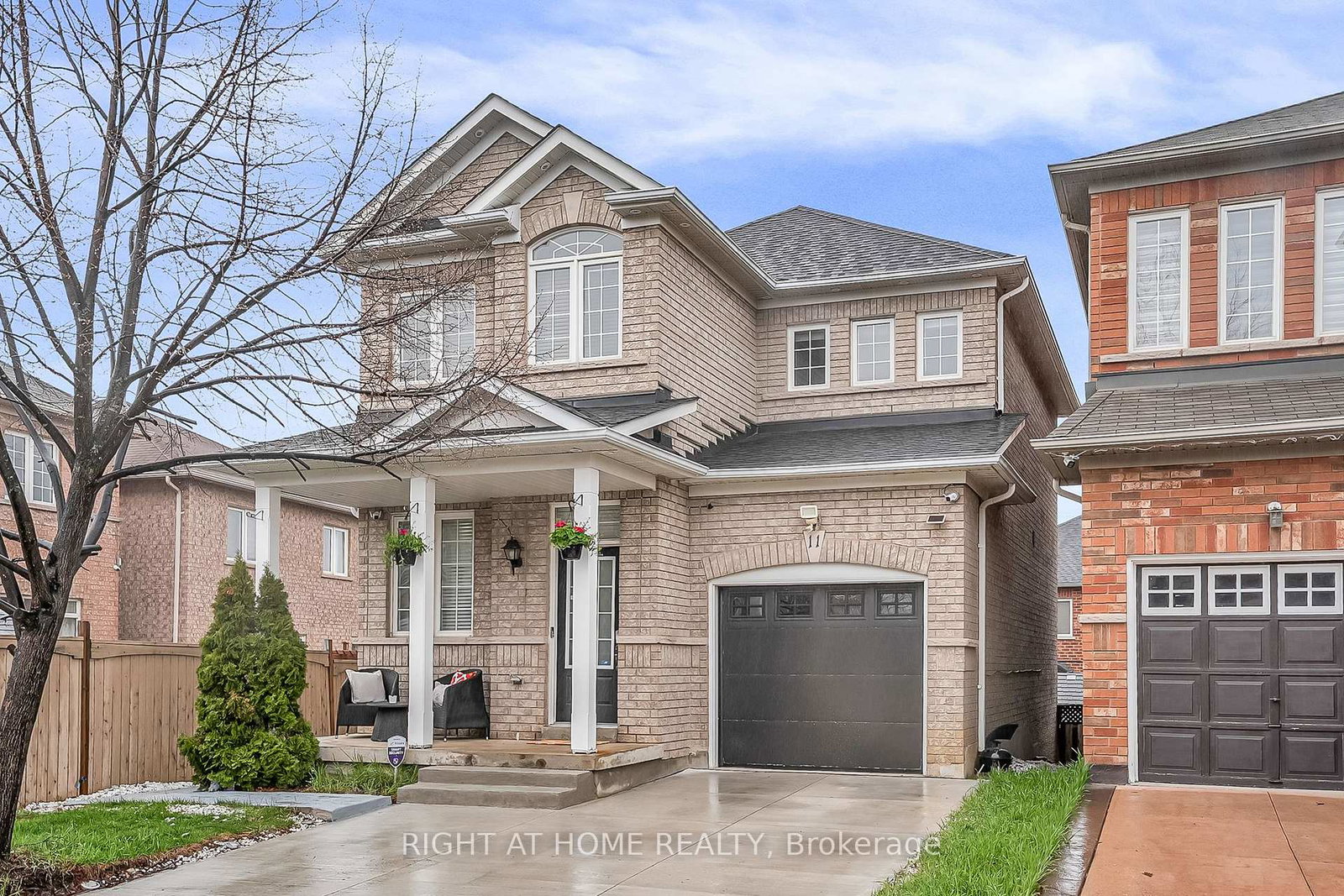 11-tobermory-crescent-brampton-ontario-w13053172
