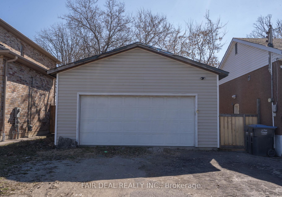 38-cattrick-street-mississauga-ontario-w13053212