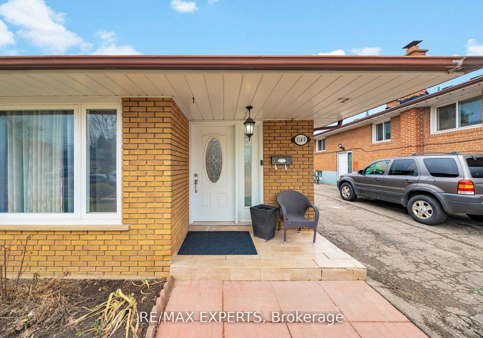 1149-shadeland-drive-mississauga-ontario-w13053226