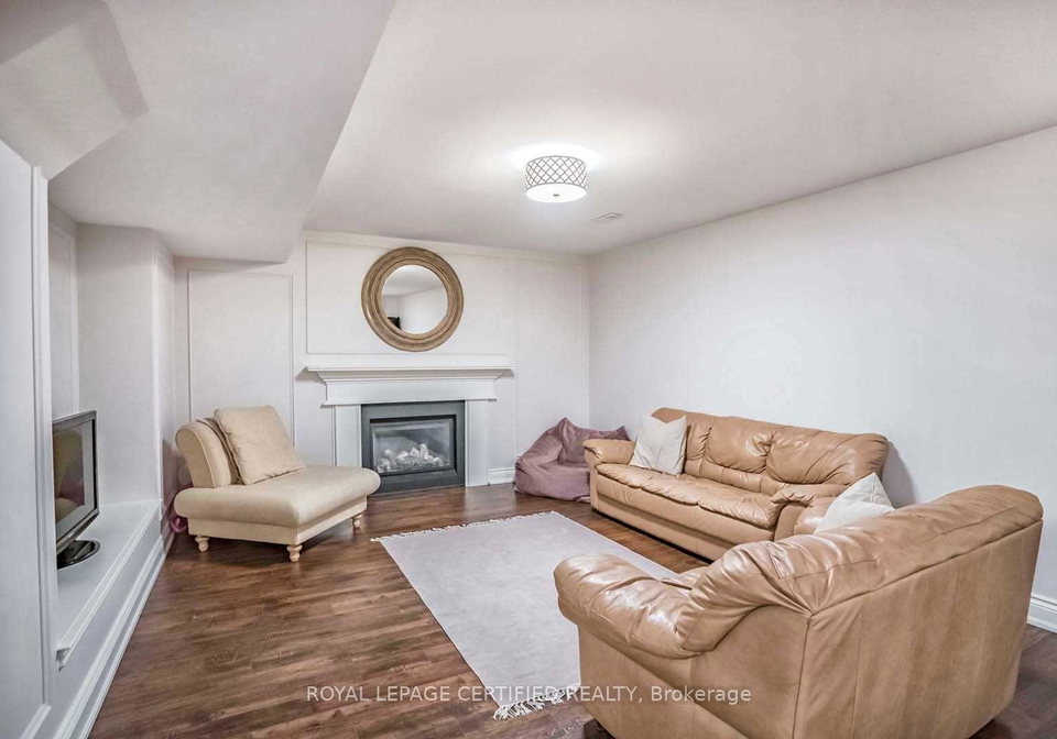 316-barondale-drive-mississauga-ontario-w13053274
