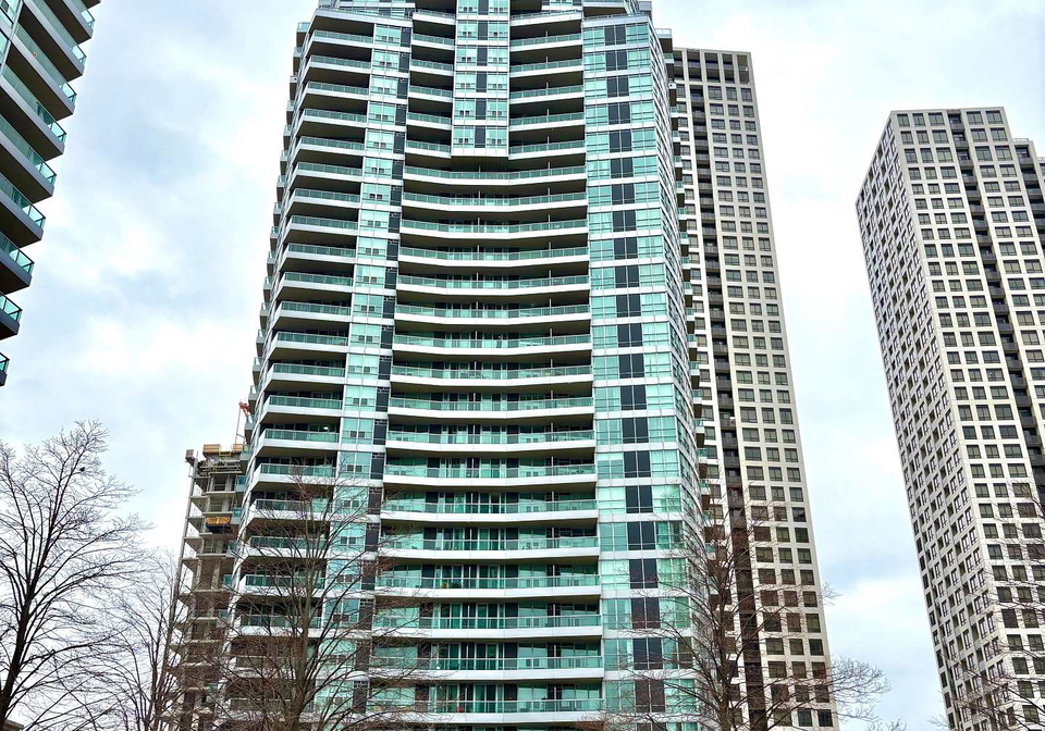 33-elm-drive-w-mississauga-ontario-w13053340