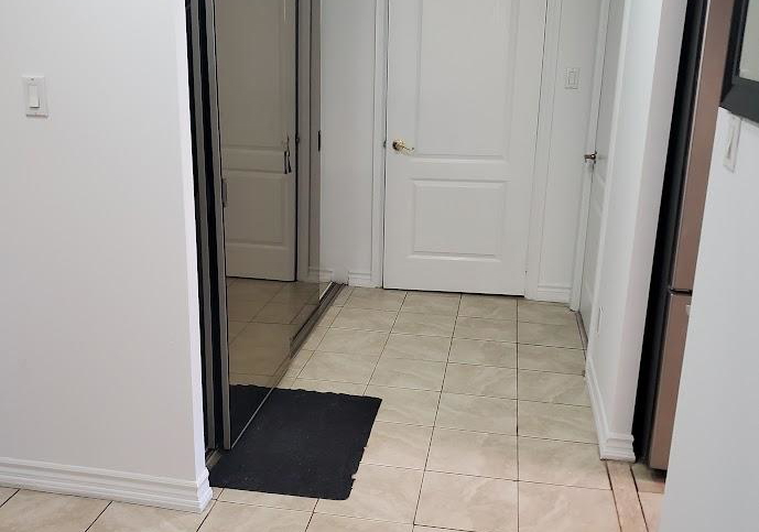 7-dayspring-circle-e-brampton-ontario-w13053474