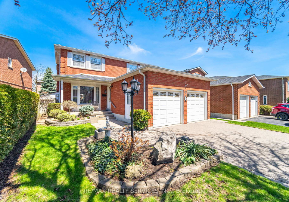 37-stillwater-crescent-brampton-ontario-w13053556