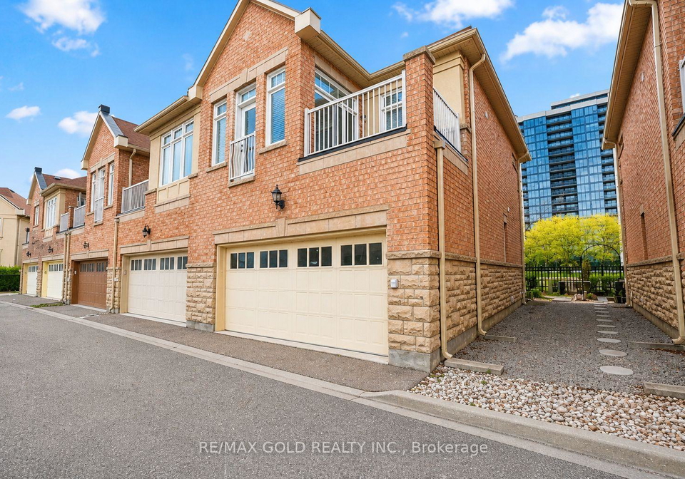2032-lakeshore-road-w-mississauga-ontario-w13054302