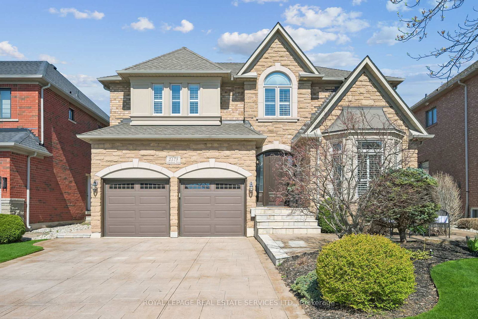 2175-alderbrook-drive-oakville-ontario-w13054398